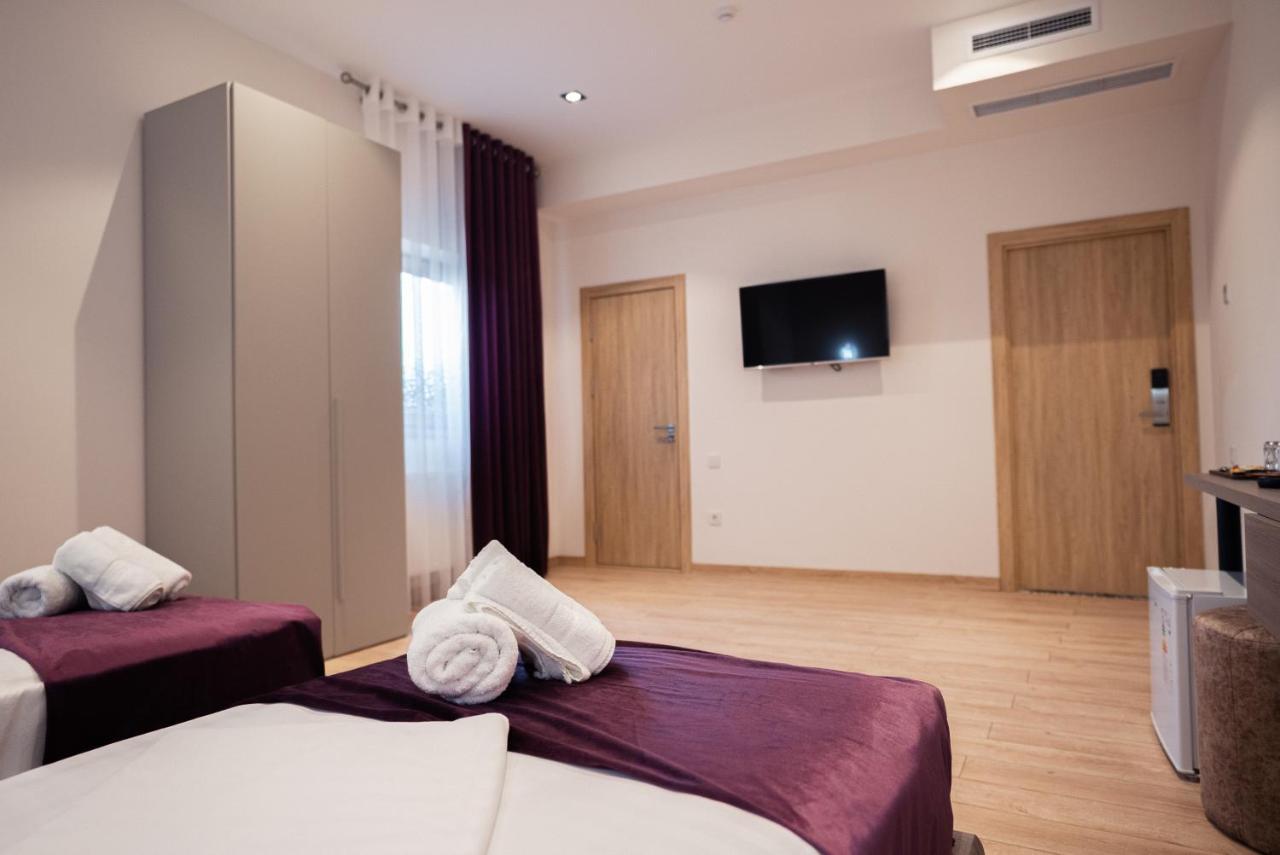 5 Wood Hotel & Spa Tashkent Bagian luar foto