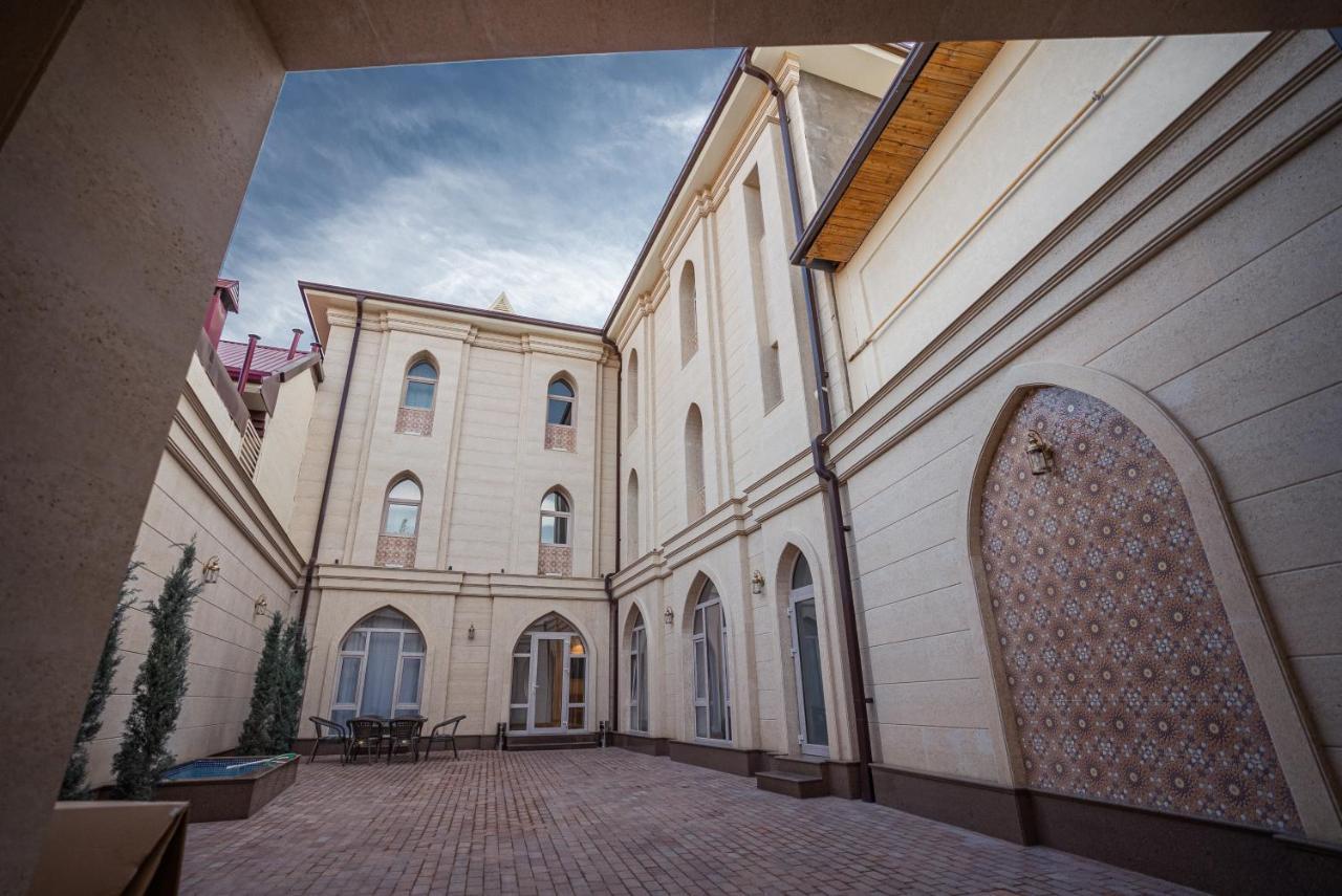 5 Wood Hotel & Spa Tashkent Bagian luar foto
