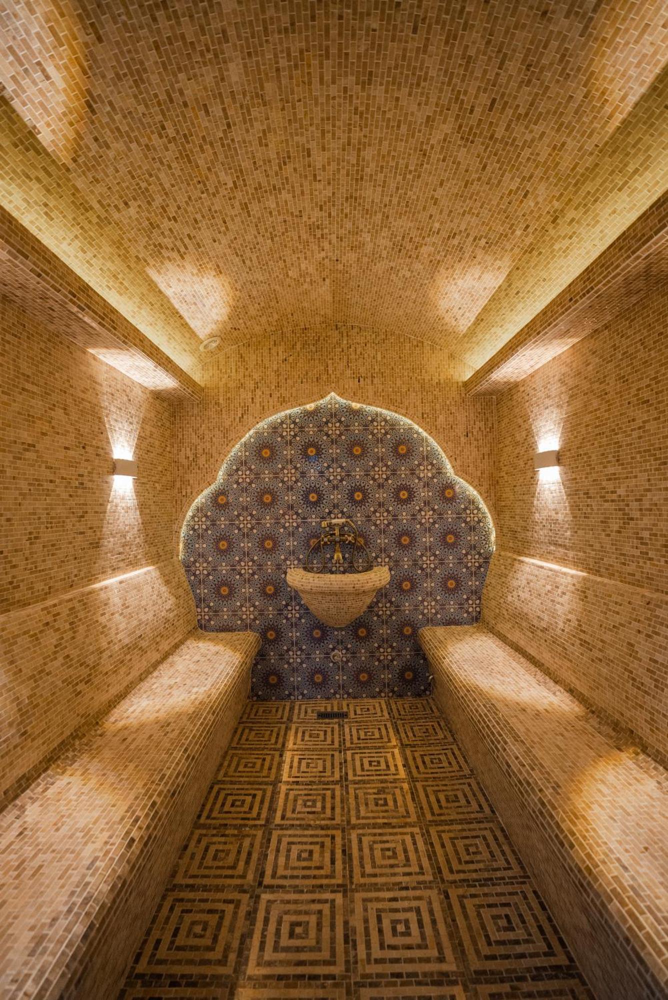 5 Wood Hotel & Spa Tashkent Bagian luar foto